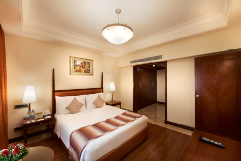 superior-two-bed-hotel-room